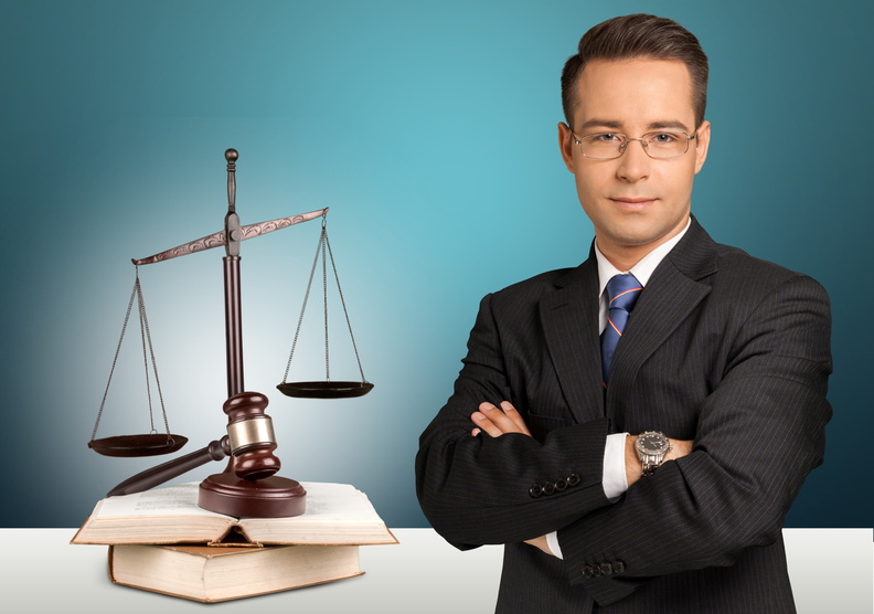 What is a Defense Lawyer? </