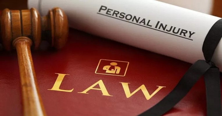 Understanding the Intricacies of Injury Law</