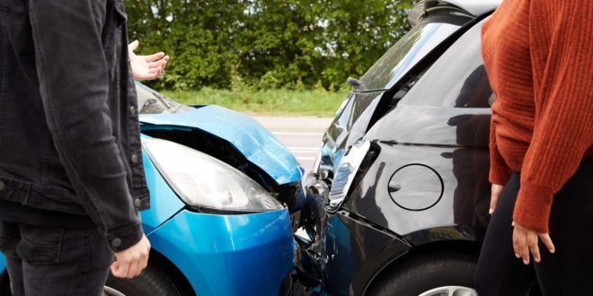 What is a Car Wreck Lawyer?
