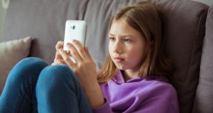 Increased Screen Time, Increased Stress? Study Connects Device Use to Adolescent Mental Health