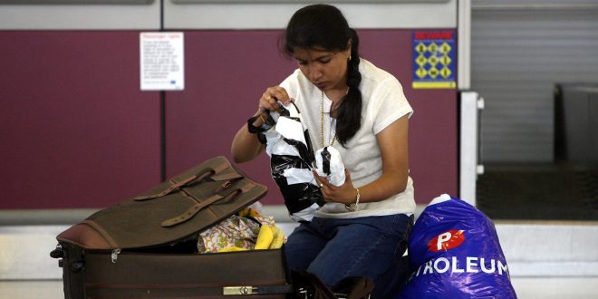 Budget airline baggage policies cause EU legal dispute.