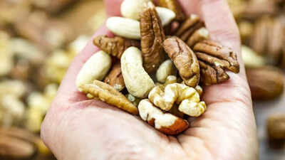 Fatty Liver 5 Nuts to Improve Liver Health (and When to Eat Them)