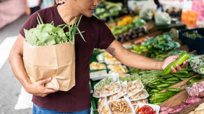 Simple lifestyle changes to reduce chronic disease (even with genetic risk)