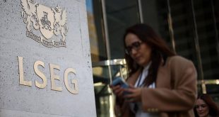 Urgent action needed to halt exodus of firms leaving UK, says business group.